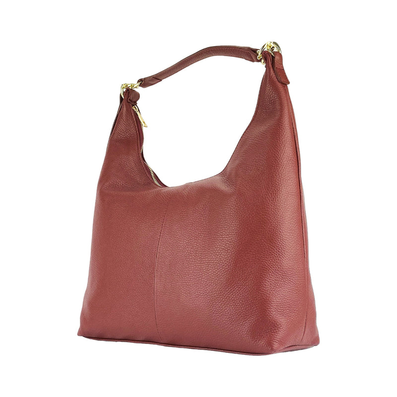 RB1017Q | Soft women's shoulder bag in genuine leather Made in Italy with removable shoulder strap. Attachments with shiny gold metal snap hooks - Ruby color - Dimensions: 36 x 40 x 13 cm-4