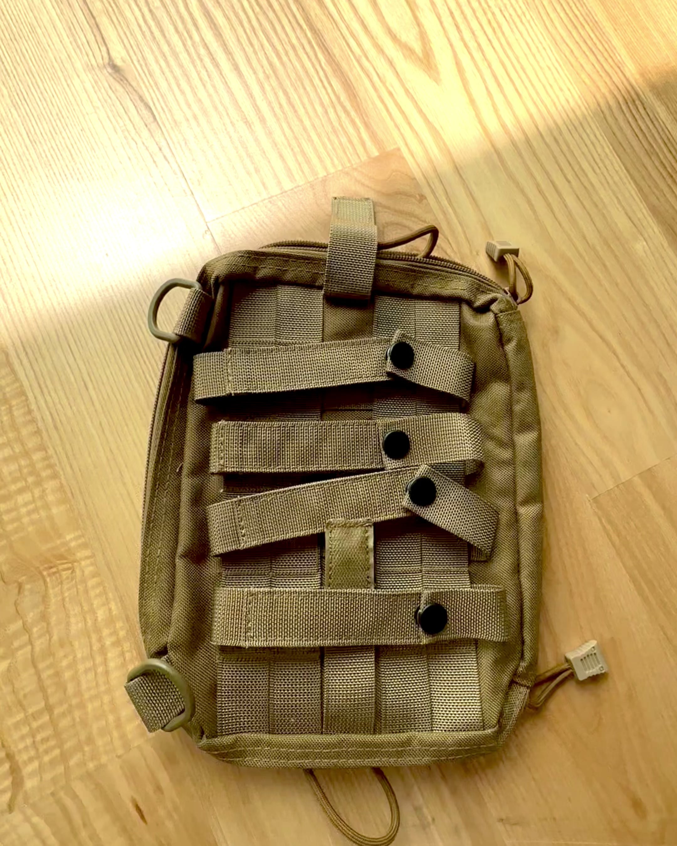 Тактична сумка мандрівника - MOLLE "Militaris" - 26 см x 5,5 см x 19 см