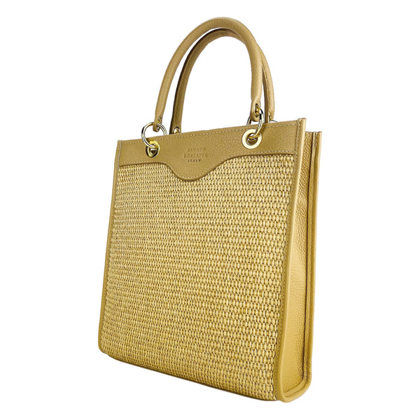 RB1026AE | Vertical women's handbag in genuine leather and straw Made in Italy. Removable and adjustable leather shoulder strap. Polished Gold Accessories - Sand Color - Dimensions: 24 x 29 x 9 cm-0